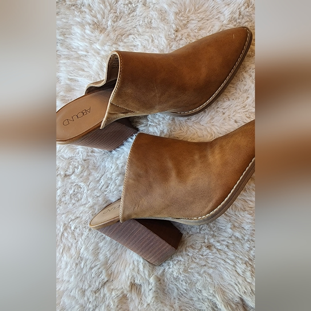 Tan block heel tan mule